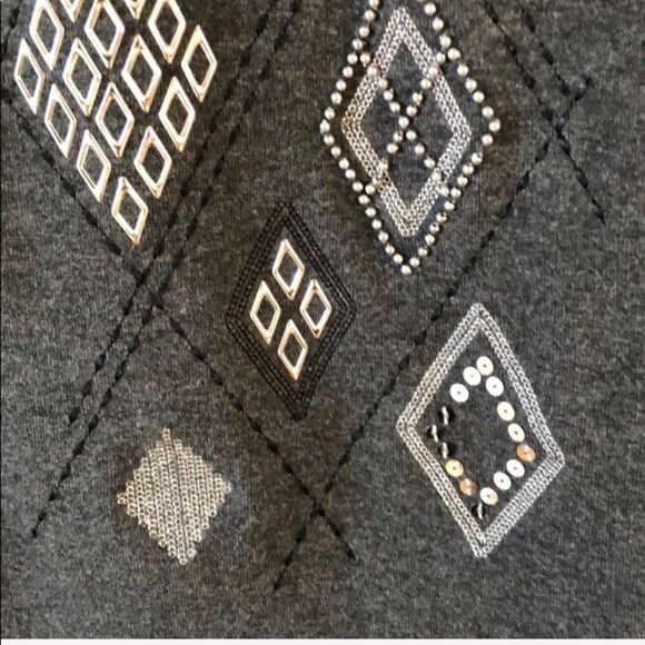 Karen Scott silver beaded embellishments V-neck cotton Tee size large - Picture 4 of 6